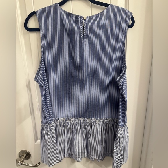 Time and Tru NWT XL Blue and White Striped Tank Top - Picture 3 of 5